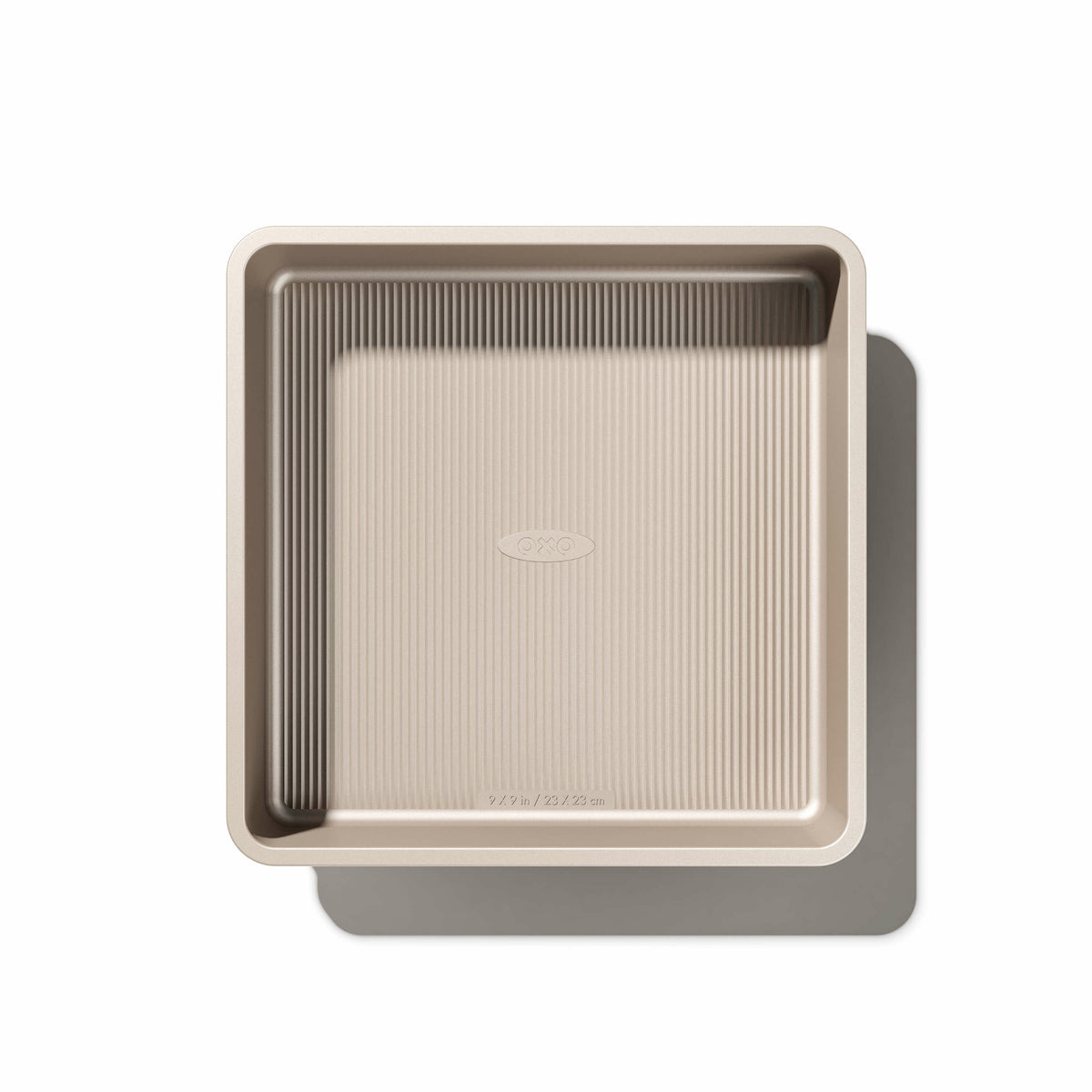 non-stick-pro-cake-pan-9-square-l0 gg_11160000v1_201216_02_1_1_.jpg