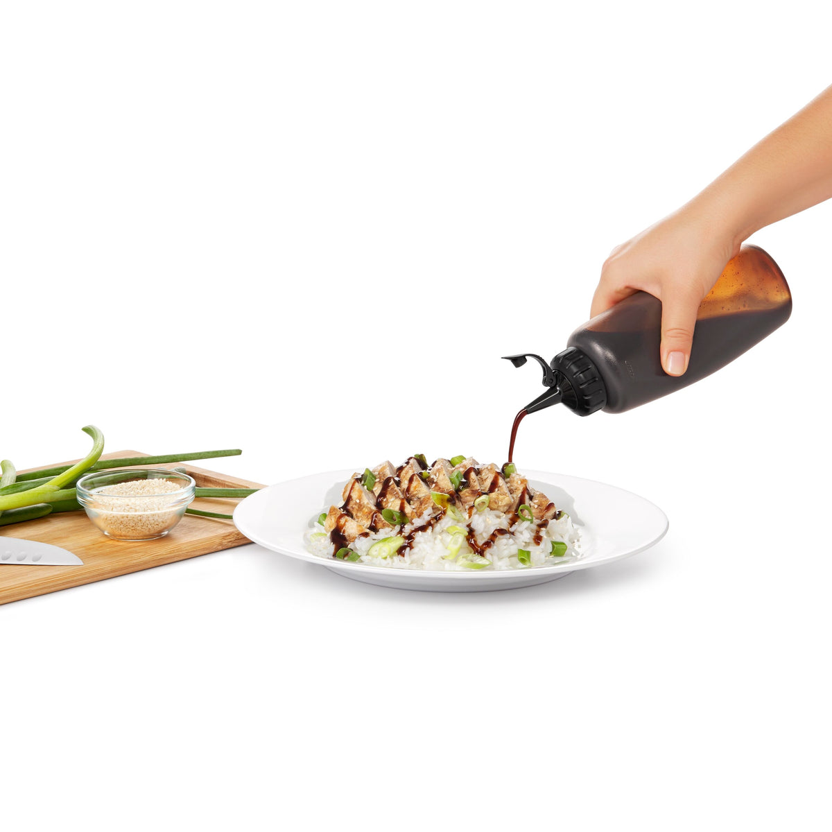 oxo-chef-s-squeeze-bottles-12-ounces-l0 gg_11219300_4d.jpg