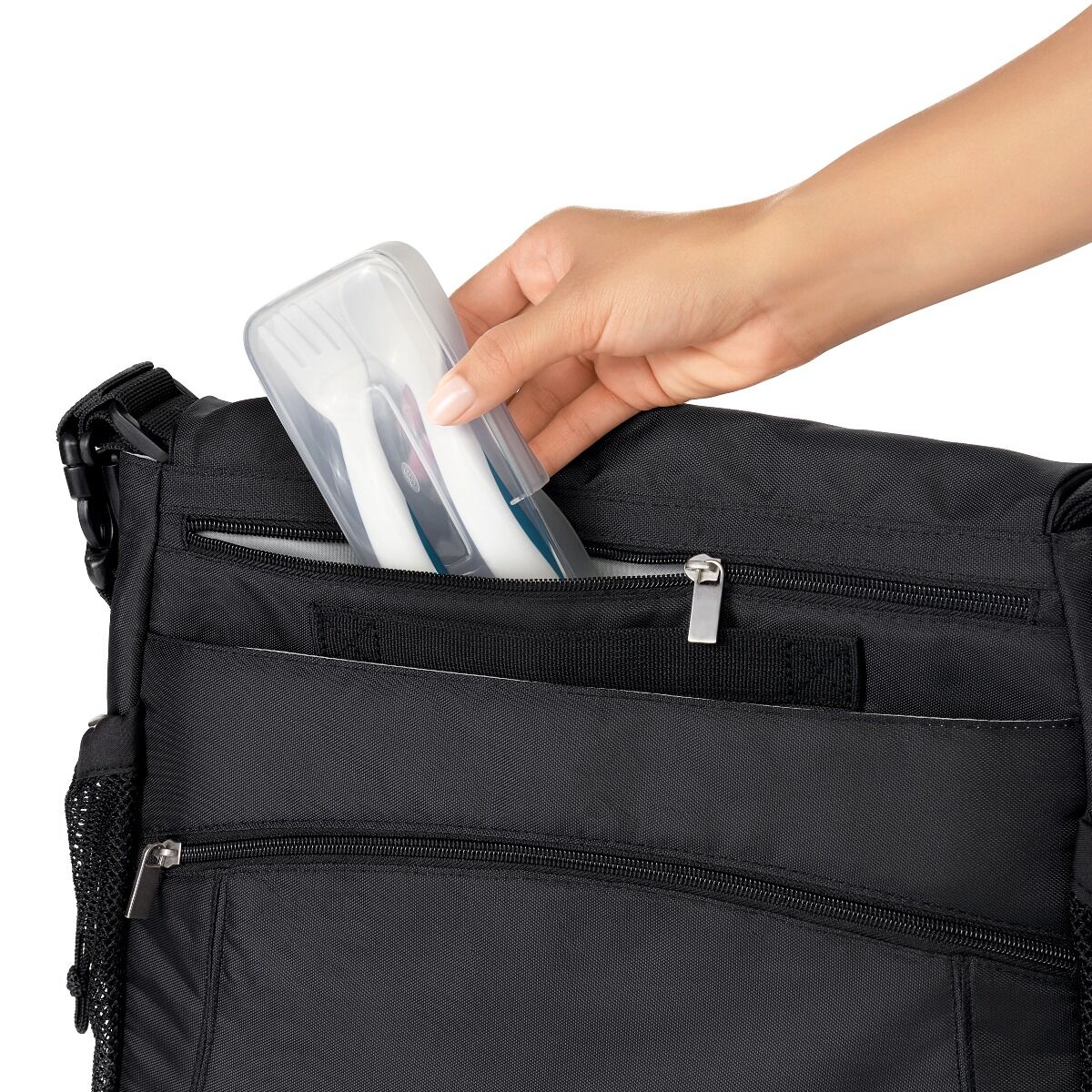 on-the-go-plastic-fork-and-spoon-set-with-travel-case-p4 tot_61139300_4_1.jpg