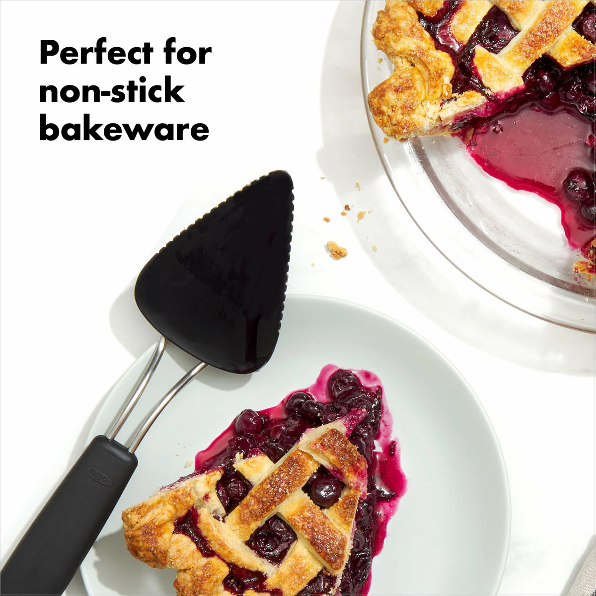 nylon-flexible-pie-server-f3 1064984_8b_1_.jpg