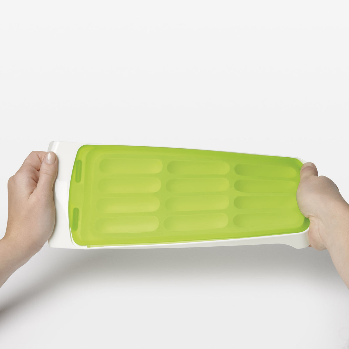 no-spill-ice-stick-tray-l0 11147700_4_no-spill_ice_stick_tray.jpg