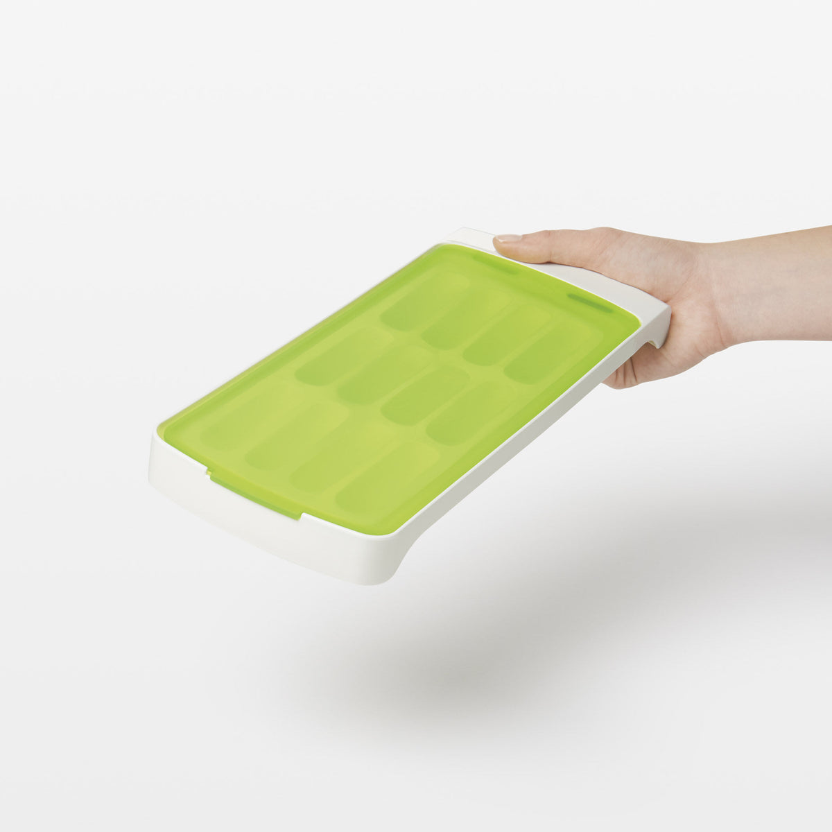 no-spill-ice-stick-tray-l0 11147700_5_no-spill_ice_stick_tray.jpg