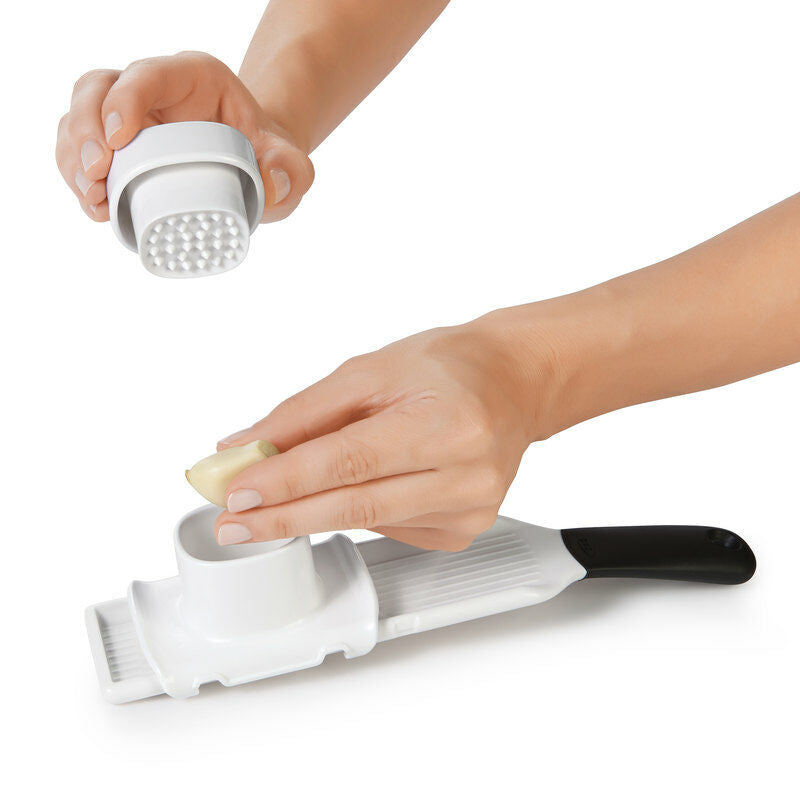 oxo-good-grips-garlic-slicer-b7 111786003.jpg