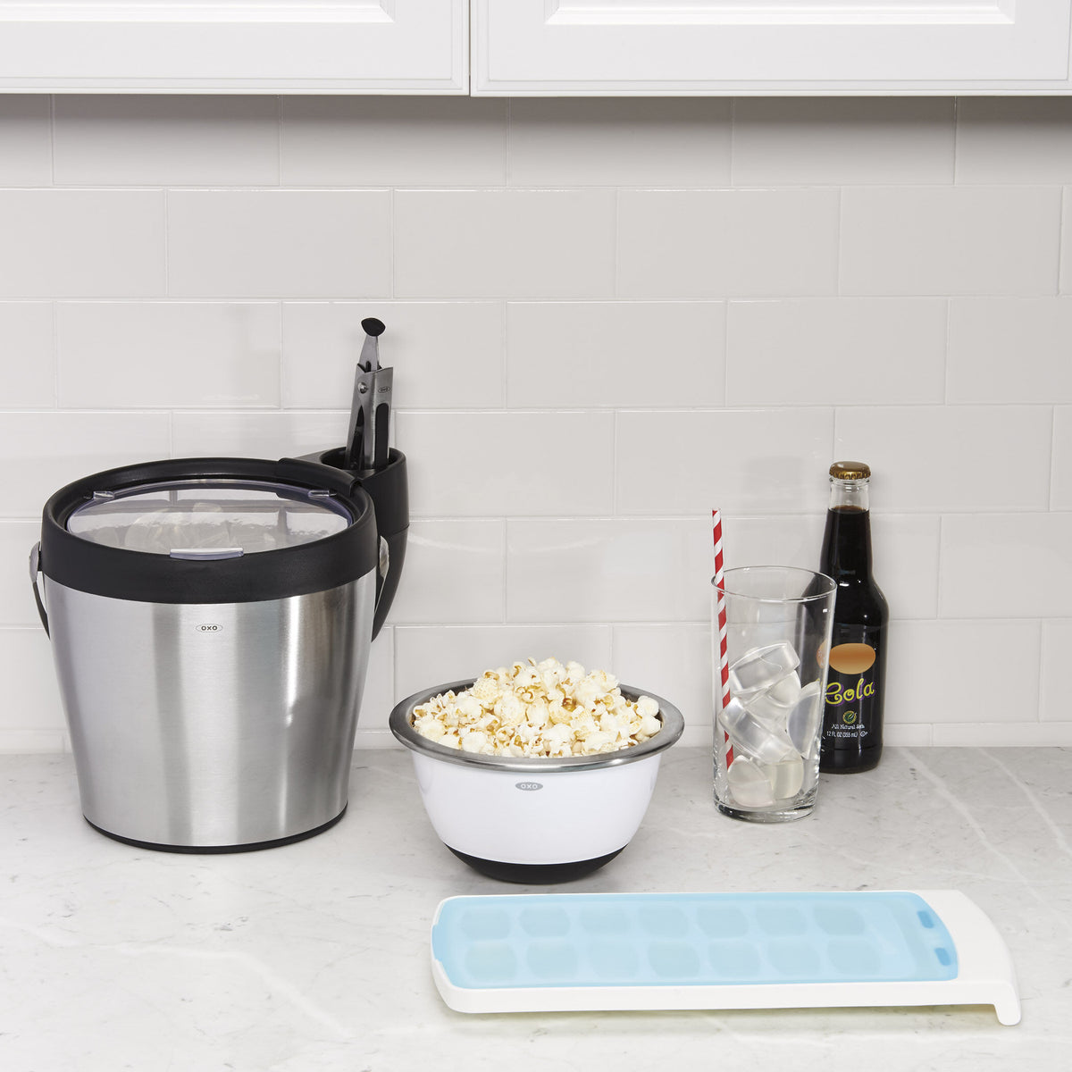 no-spill-ice-cube-tray-u9 1132080_6_no-spill_ice_cube_tray.jpg