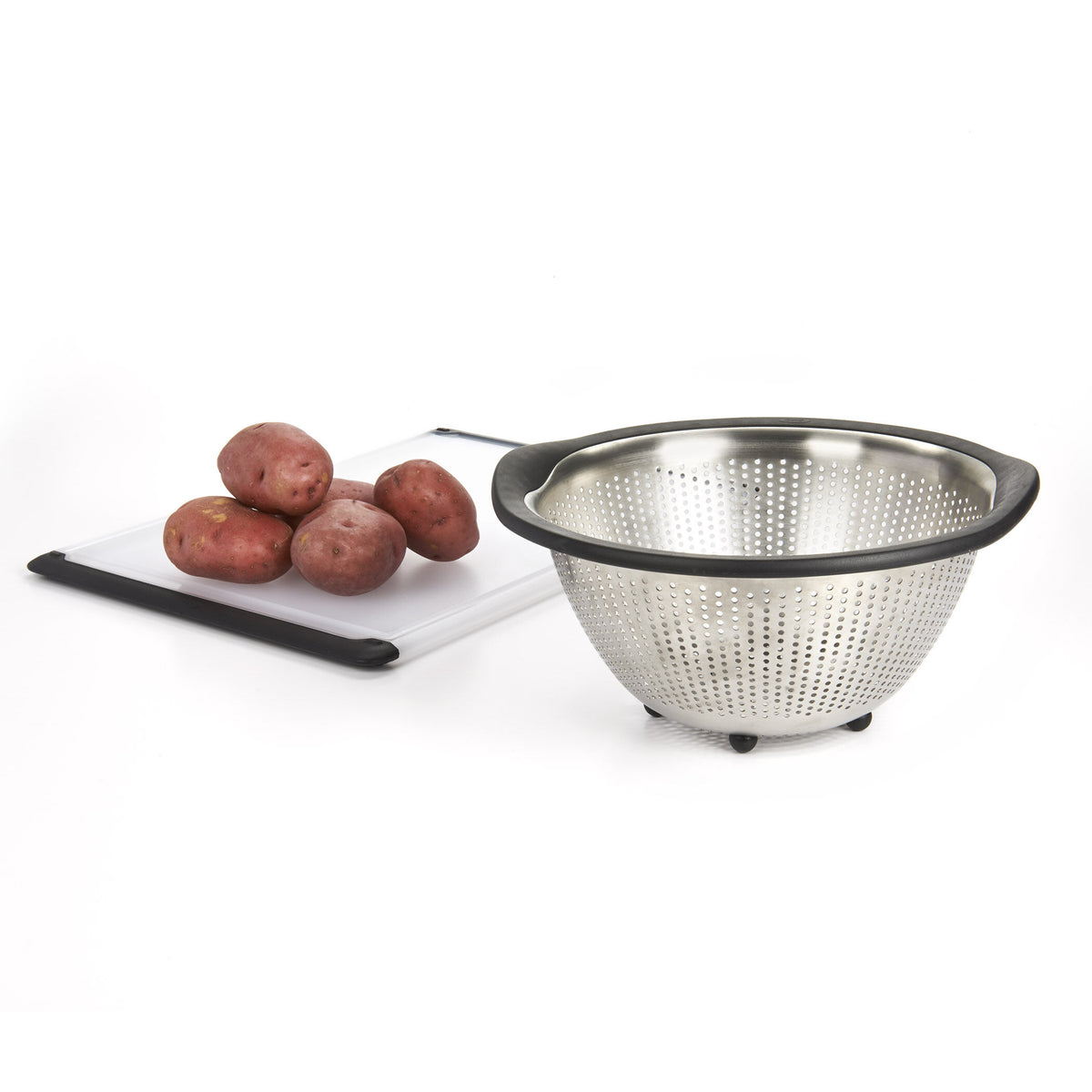 5-quart-stainless-steel-colander-a1 1134700_4_oxogoodgrips_5qtstainlesssteelcolander.jpg