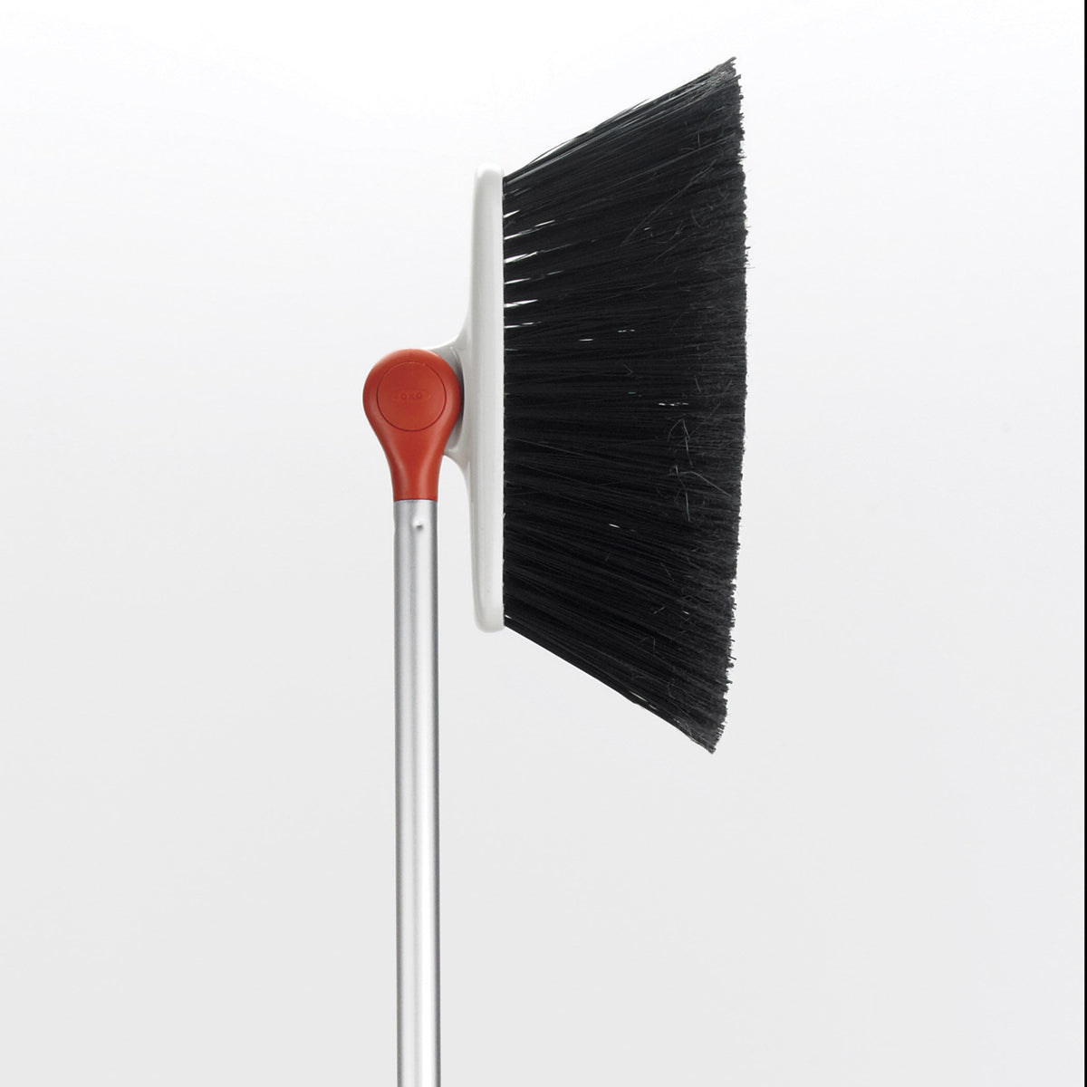 any-angle-broom-l6 1336580_2_any-angle_broom.jpg