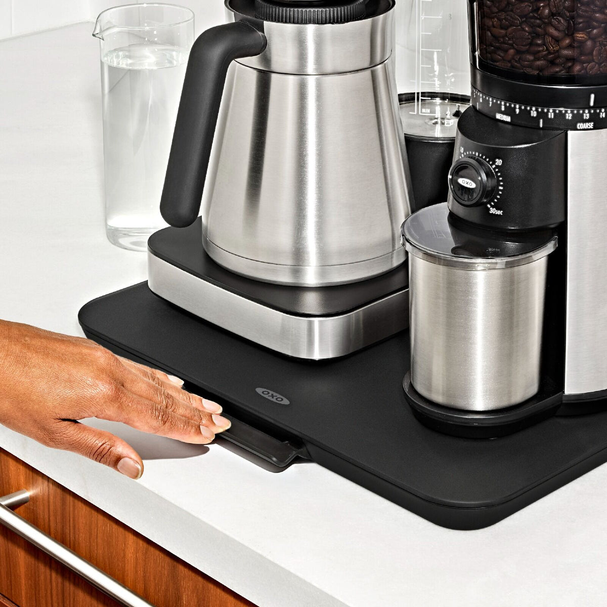 large-countertop-appliance-slider-16in-x-14in-l2 13425700_27.jpg
