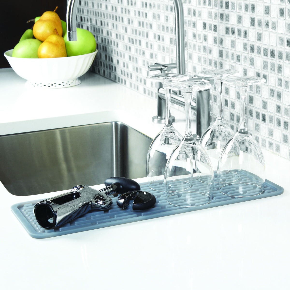silicone-wine-glass-drying-mat-t2 1372100_5_silicone_wine_glass_drying_mat.jpg