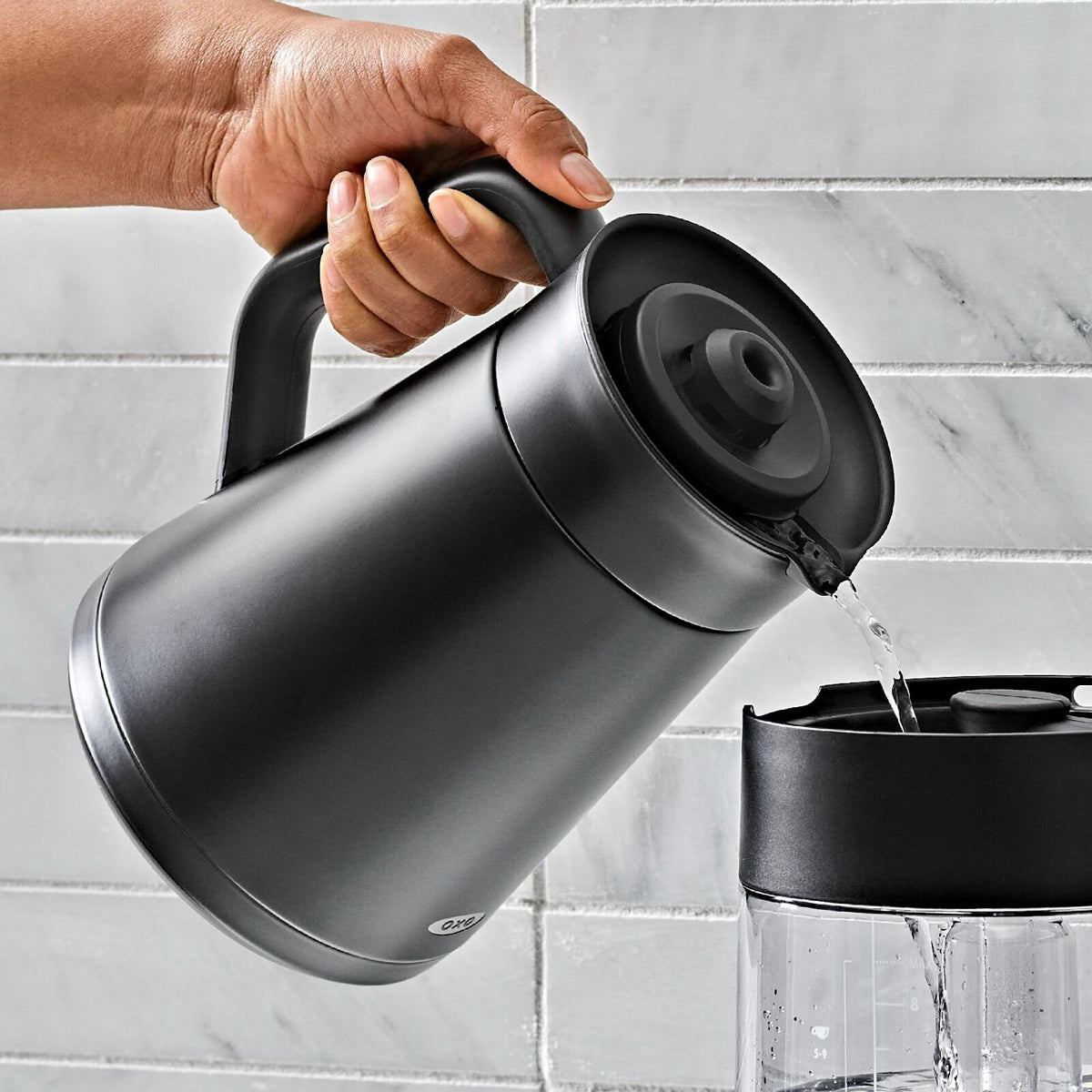 replacement-carafe-for-9-cup-coffee-maker-matte-black-o4 brew_8725100_9-cup-coffee-maker-black-carafe_pdp_04_1_.jpeg