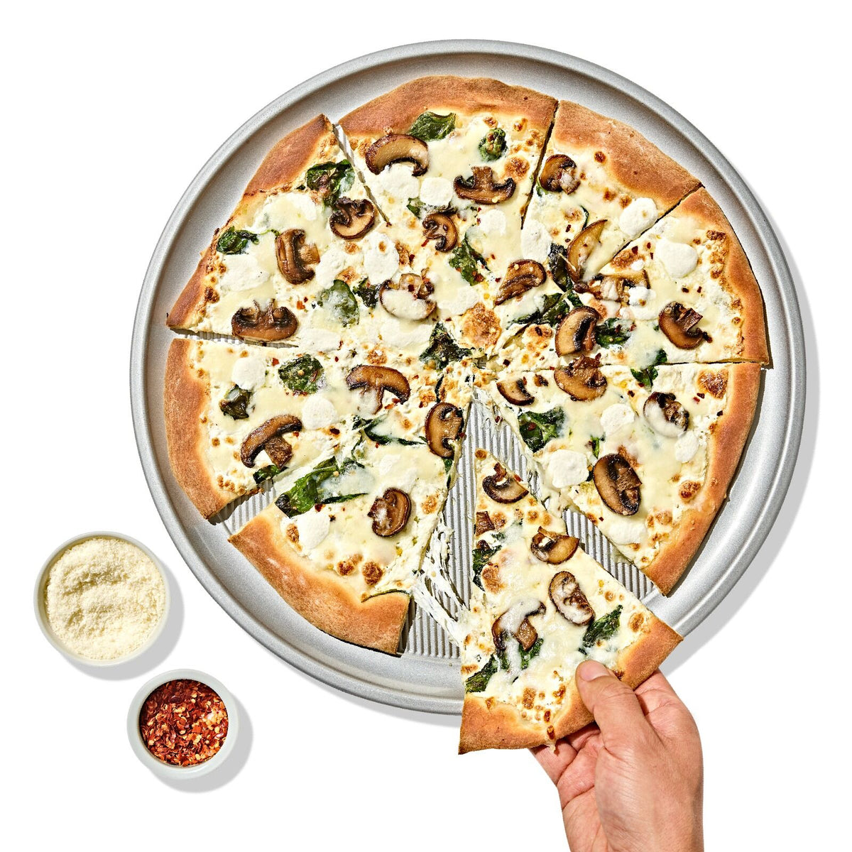 non-stick-pro-clear-coated-15in-pizza-pan-d2 df03e377-854c-45d9-8587-11a87f29a142.jpeg