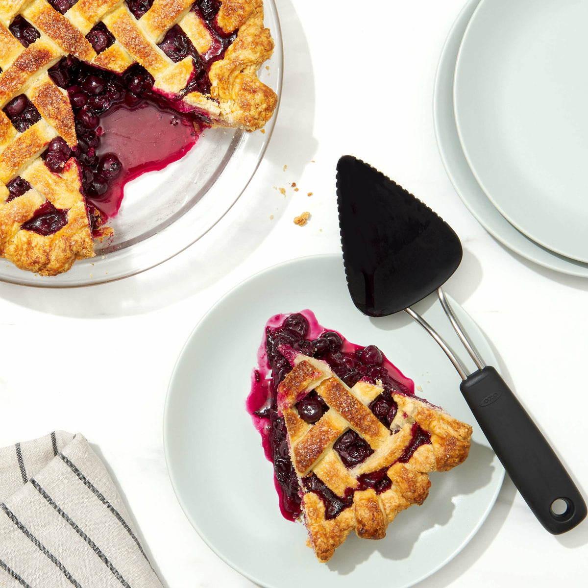 nylon-flexible-pie-server-f3 gg_1064984_9a_1_.jpg