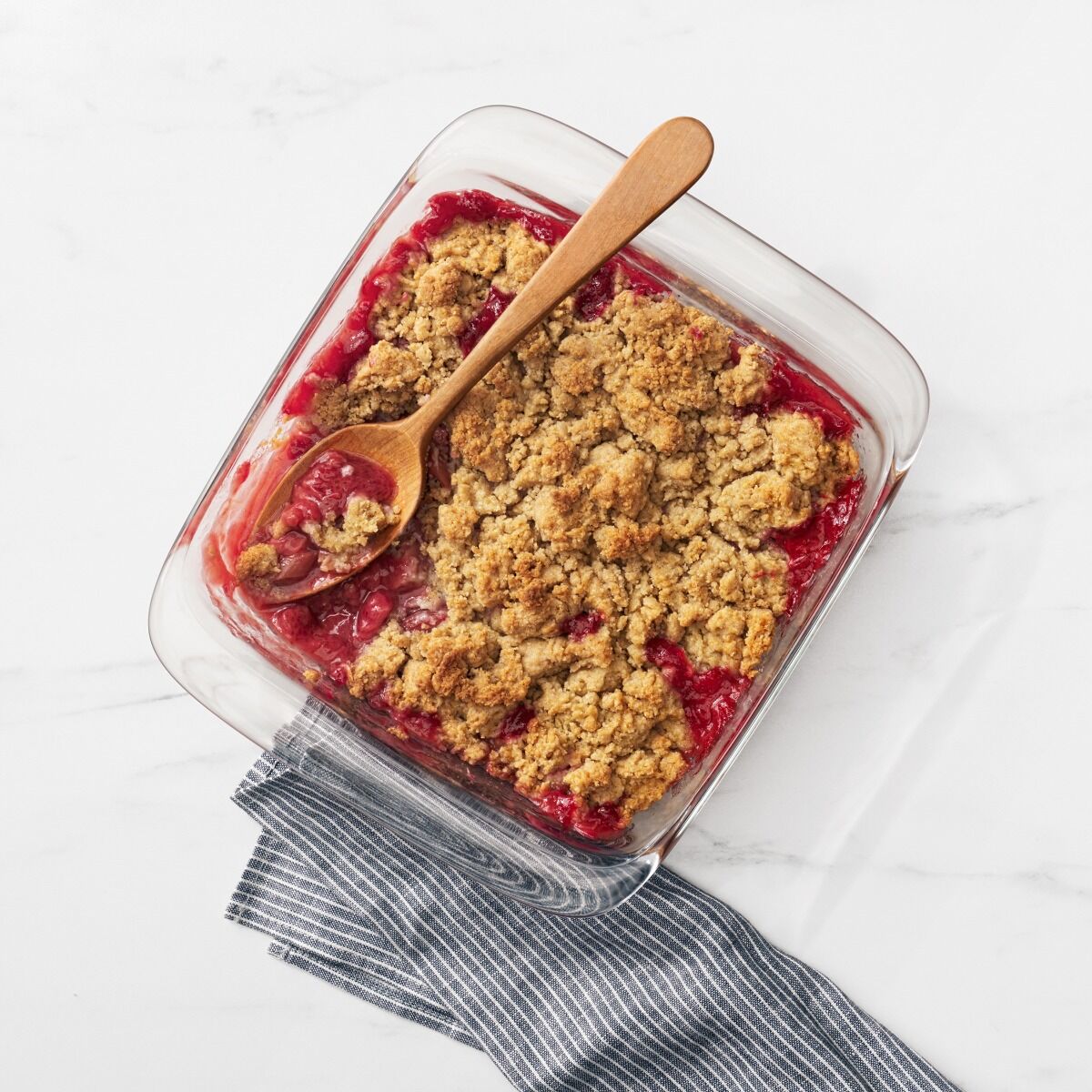 glass-baking-dish-with-lid-2-0-qt-z9 gg_11176200_9.jpg