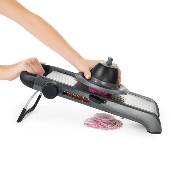chef-s-mandoline-slicer-2-0-c4 gg_11194500_4b.jpg