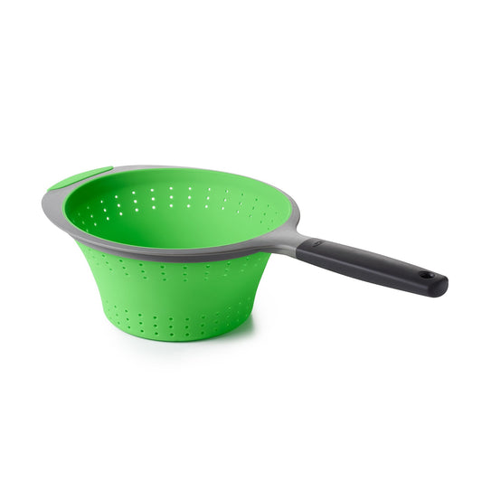 silicone-collapsible-strainer-2-0-qt-h2 gg_11208300_1.jpg
