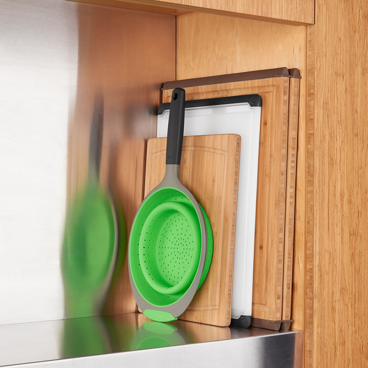 silicone-collapsible-strainer-2-0-qt-h2 gg_11208300_9.jpg