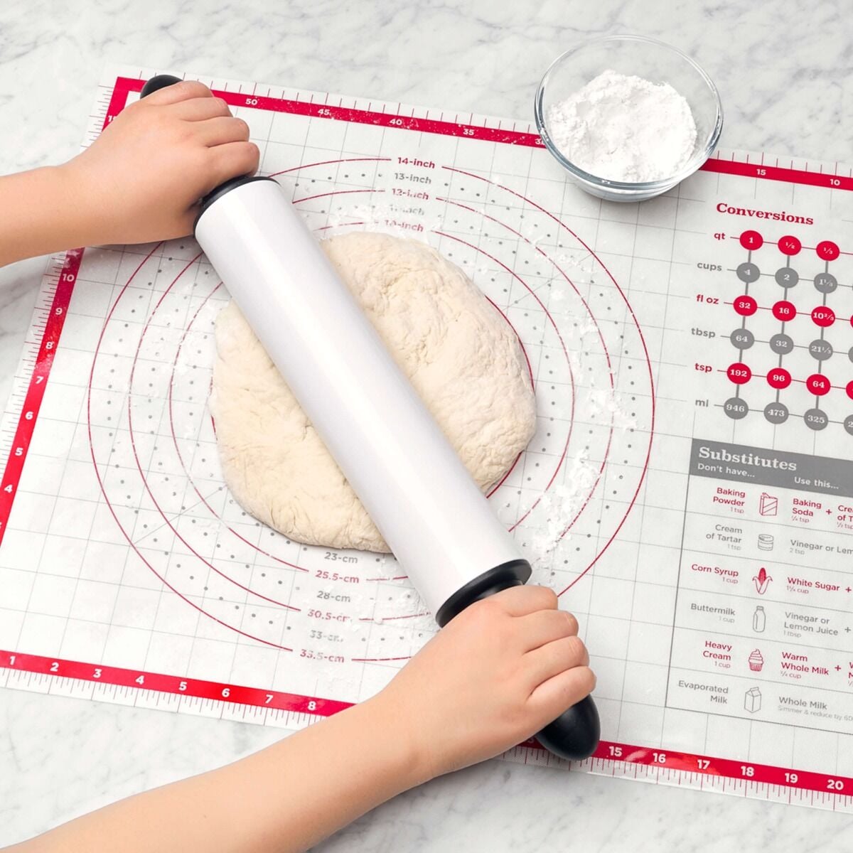 oxo-silicone-pastry-mat-i3 gg_11211300_4b_1_.jpg