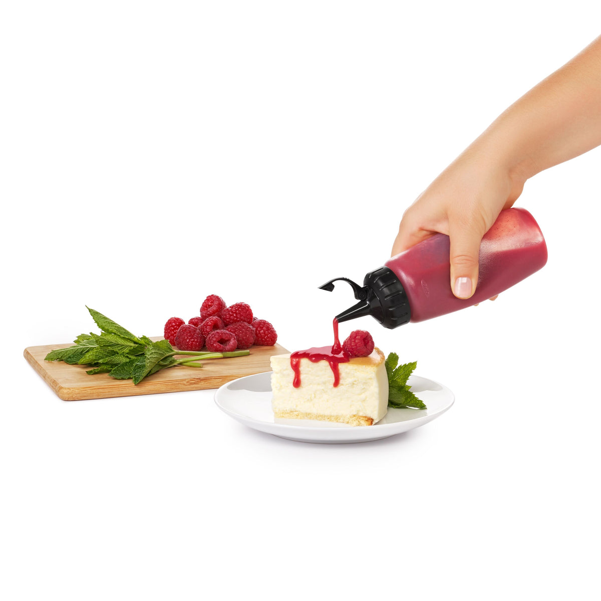 oxo-chef-s-squeeze-bottles-6-ounces-n3 gg_11219200_4.jpg