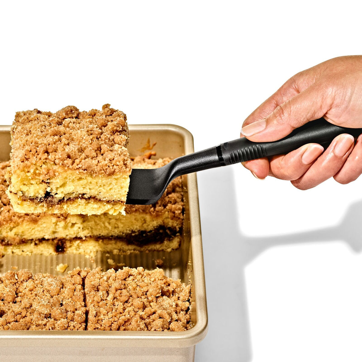 nylon-cut-and-serve-turner-x9 gg_11229000v1_nyloncutservespatula_pdp_02.jpg