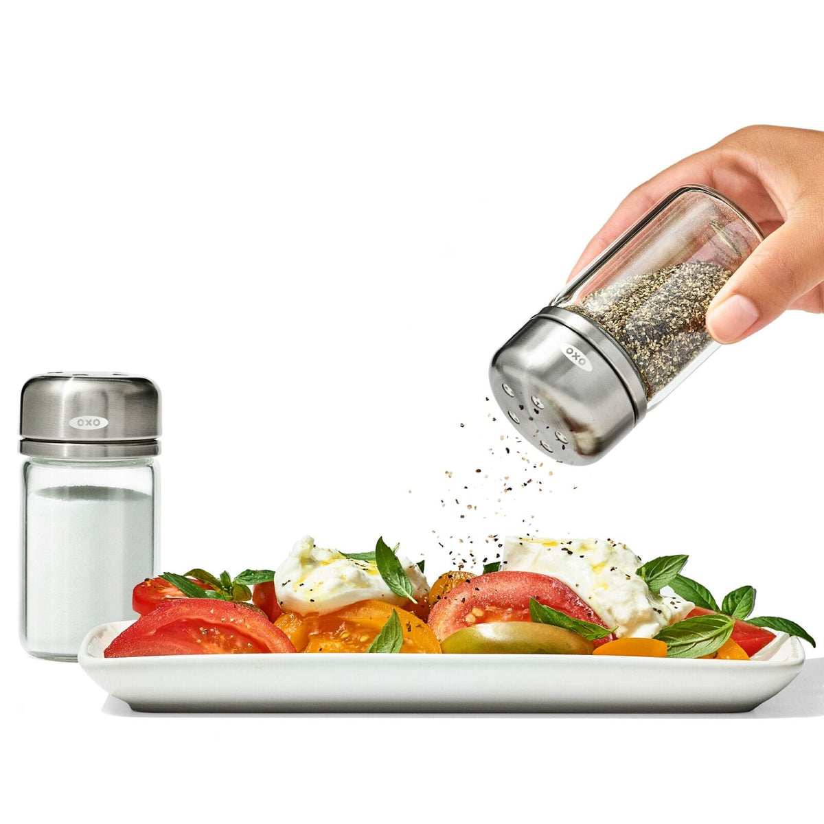 glass-adjustable-shaker-set-i6 gg_11312600_adjustablesaltandpeppershakers_pdp_02.jpeg