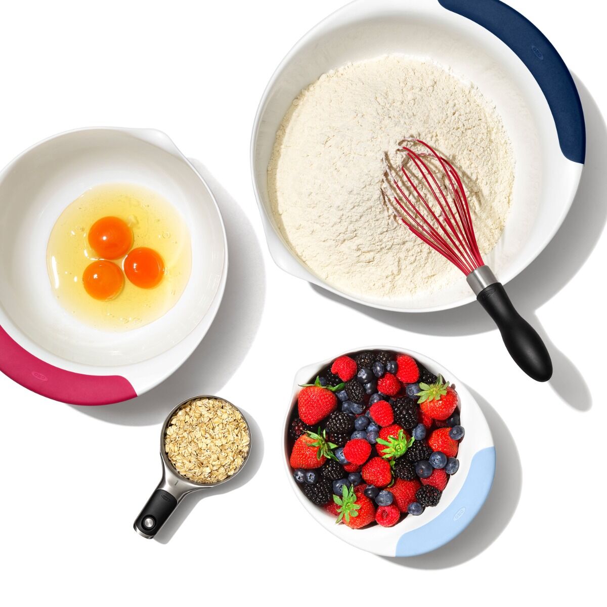 3-piece-mixing-bowl-set-new-colored-handles-m3 gg_11323100_012021_11_p_rgb_1.jpg