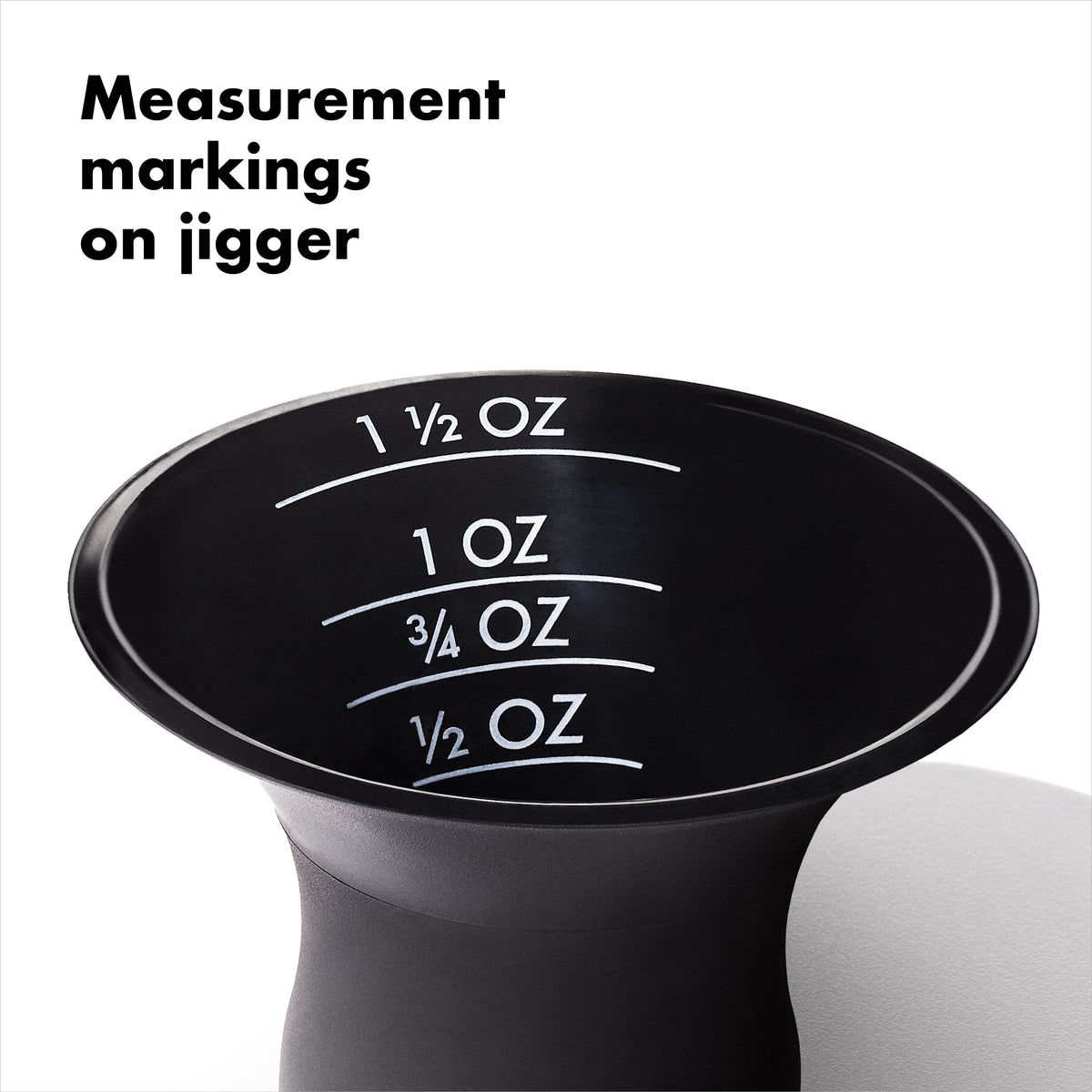 oxo-good-grips-plastic-cocktail-shaker-20-oz-590-ml-capacity-e7 gg_11327200_8a.jpg