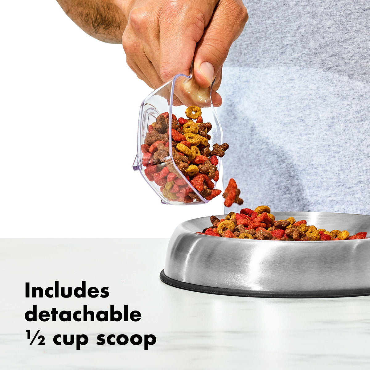 oxo-good-grips-pet-pop-container-6-0-qt-5-7-l-with-half-scoop-d5 gg_11332800_8b_1_.jpg
