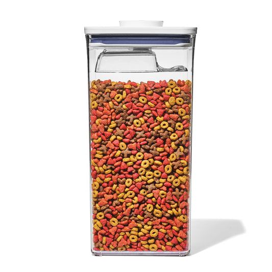 oxo-good-grips-pet-pop-container-6-0-qt-5-7-l-with-half-scoop-d5 gg_11332800_8main_2_.jpg