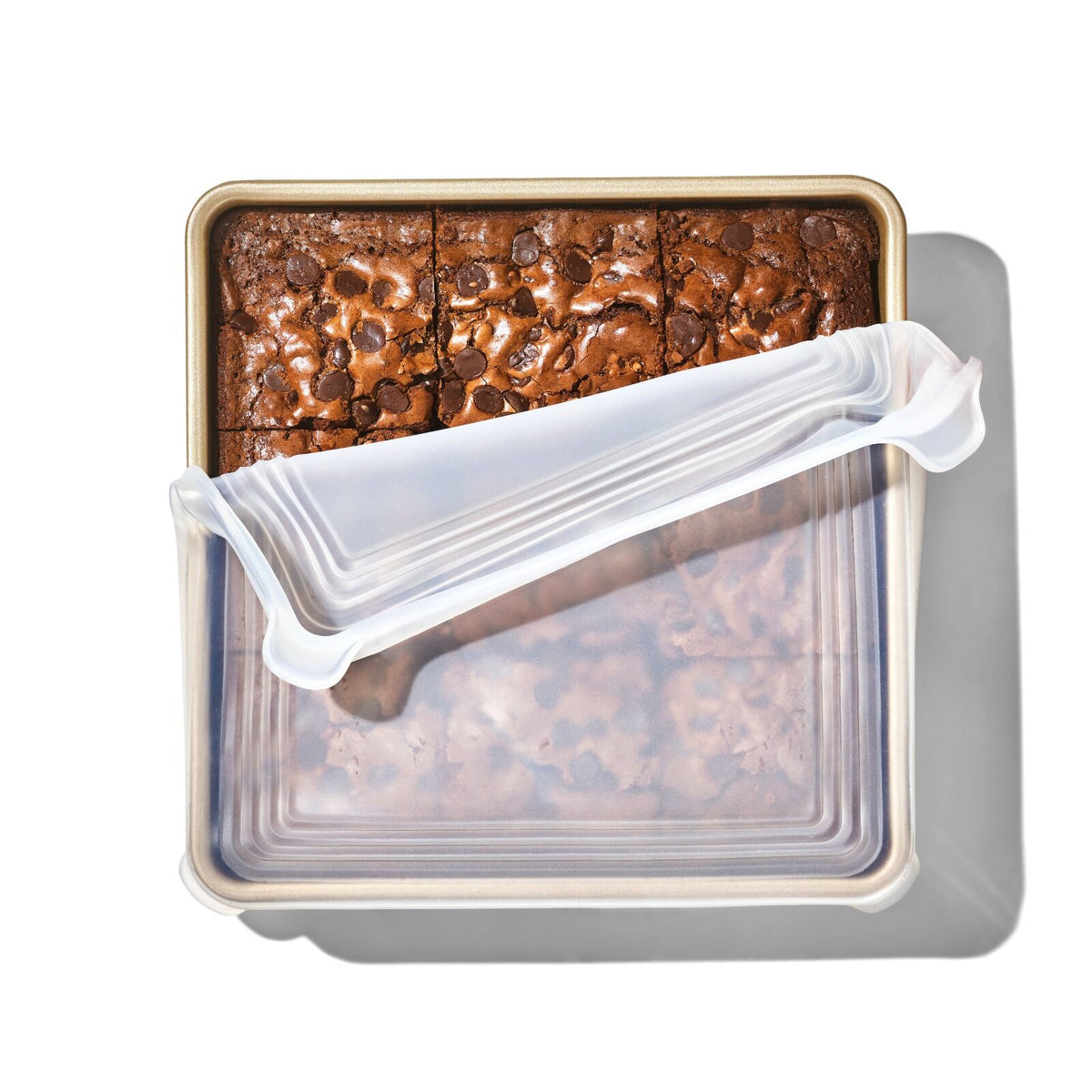 silicone-bakeware-lid-9in-x-9in-q5 gg_11360500_siliconebakewarelid9x9_pdp_03.jpg
