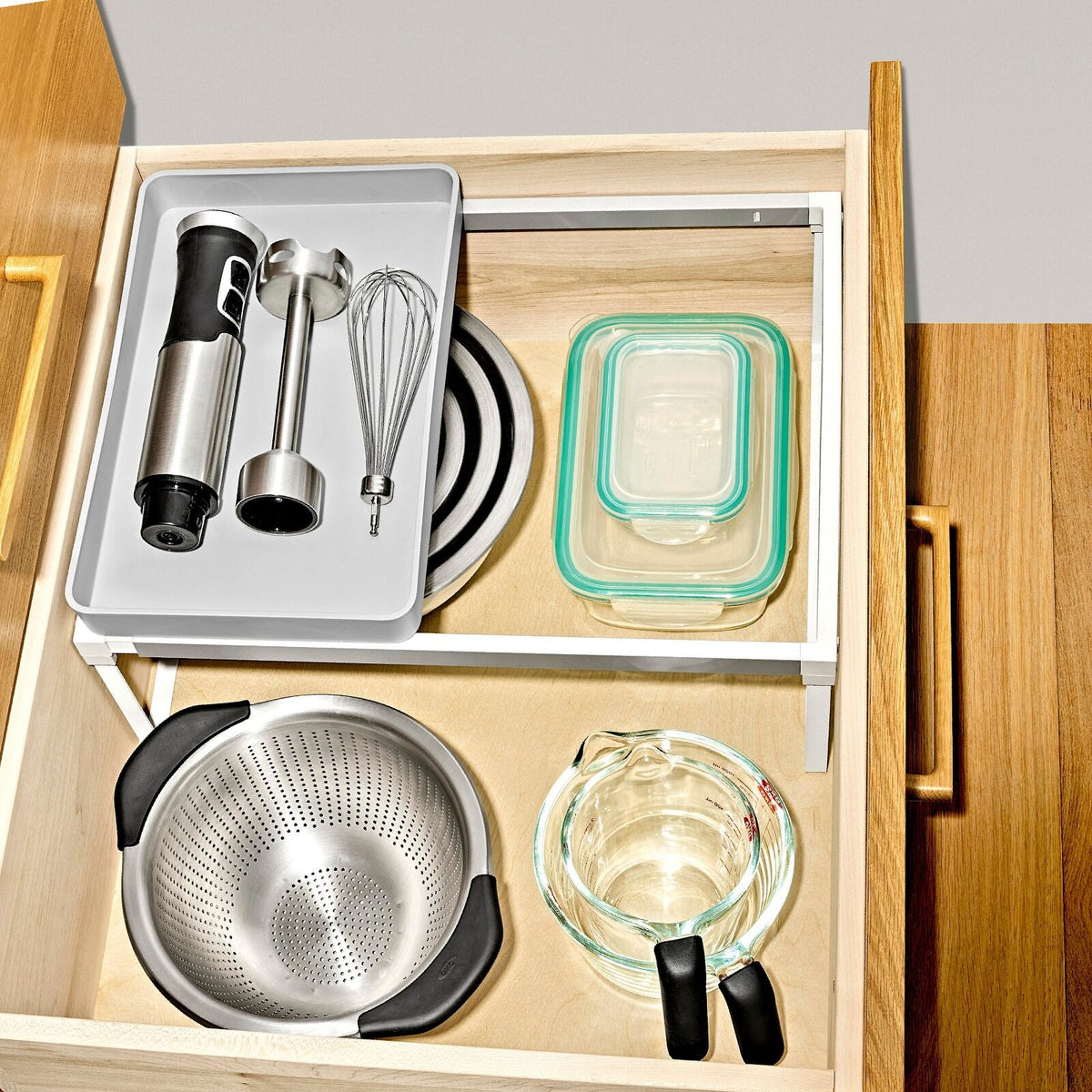 adjustable-deep-drawer-organizer-z8 gg_11416100_deep-drawer-organizer_pdp_02.jpeg