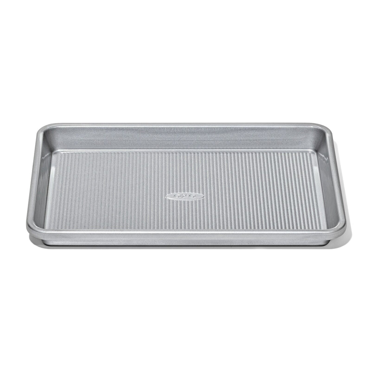 non-stick-pro-clear-coated-quarter-sheet-pan-b1 gg_11434900_quarter-sheet-pan_apdp_00_main.jpeg
