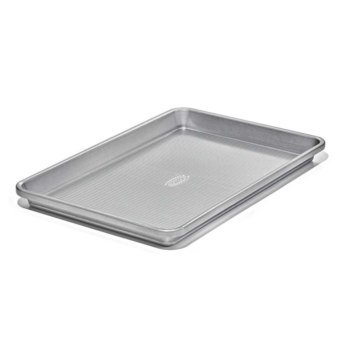 non-stick-pro-clear-coated-jelly-roll-pan-i7 gg_11435000_jelly-roll-pan_pdp_04_1.jpeg