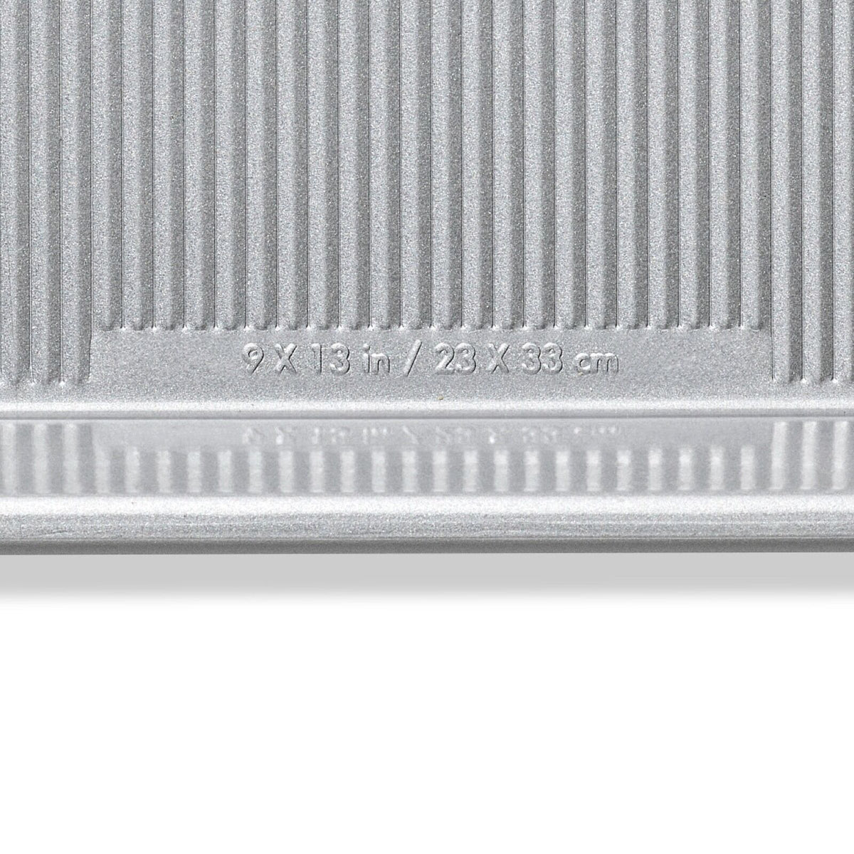 non-stick-pro-clear-coated-jelly-roll-pan-i7 gg_11435000_jelly-roll-pan_pdp_05.jpeg