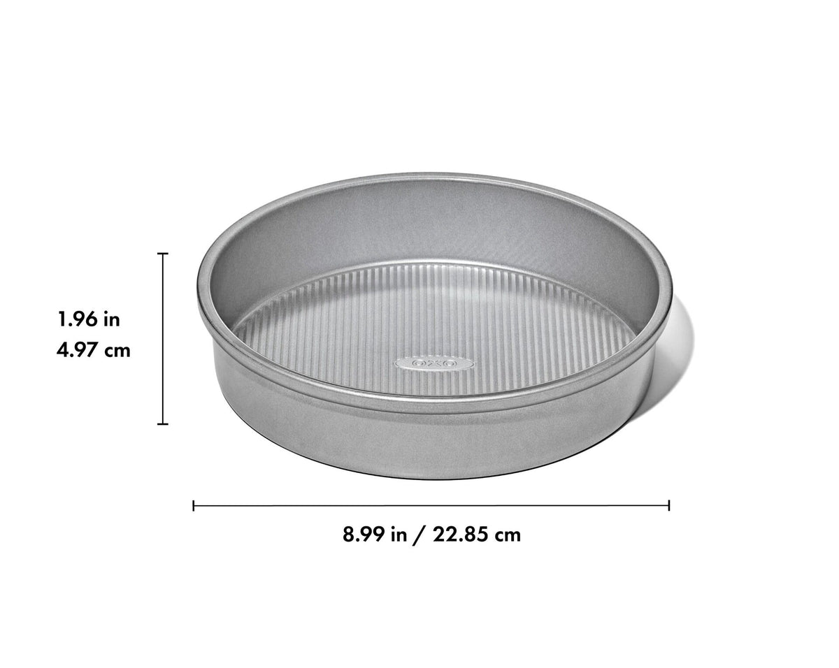non-stick-pro-clear-coated-9in-round-cake-pan-n6 gg_11435100_9in-round-cake-pan_apdp_01_dim.jpeg