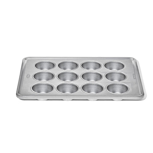 non-stick-pro-clear-coated-12-cup-muffin-pan-q9 gg_11435600_12-cup-muffin-pan_apdp_00_main.jpeg