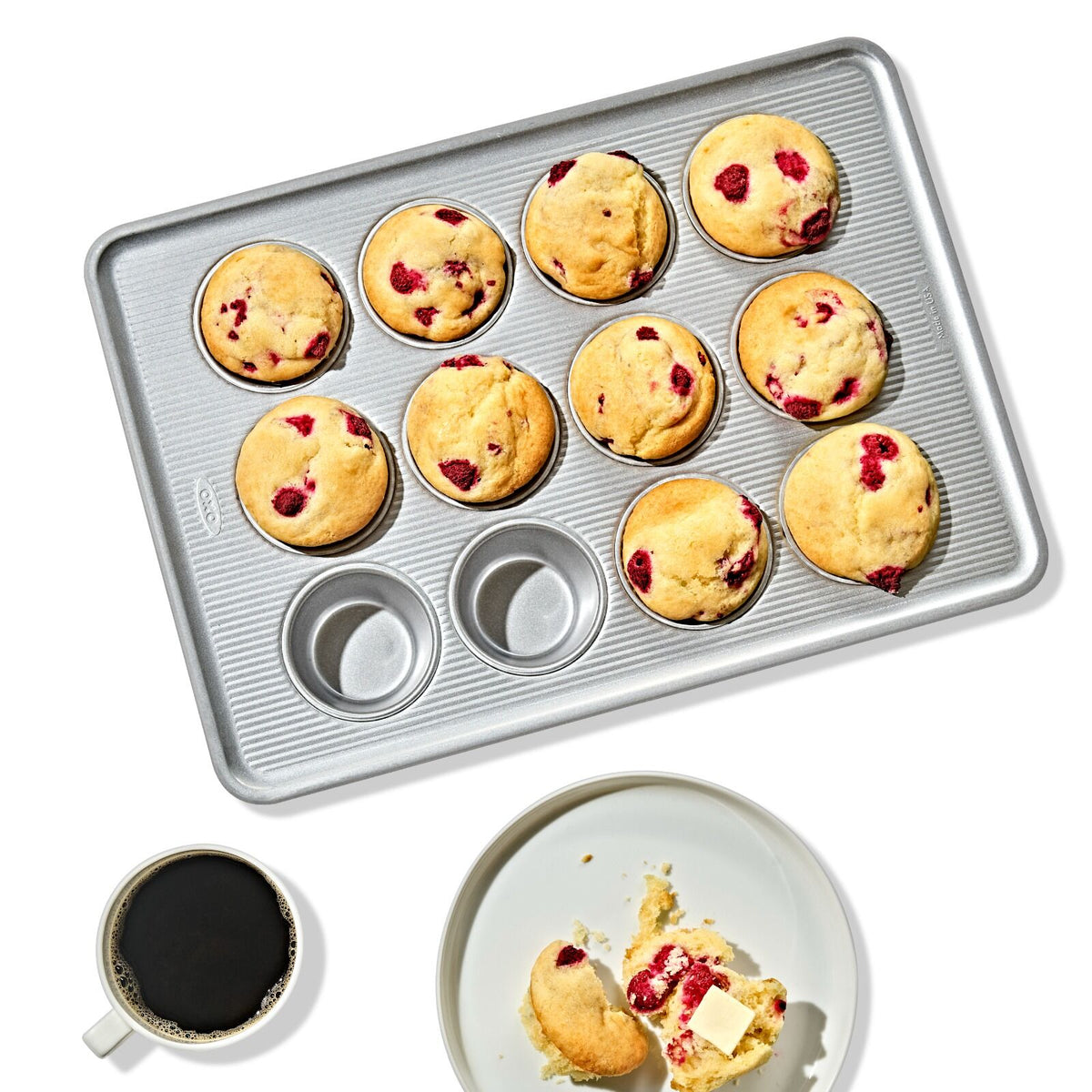 non-stick-pro-clear-coated-12-cup-muffin-pan-q9 gg_11435600_12-cup-muffin-pan_pdp_01.jpeg