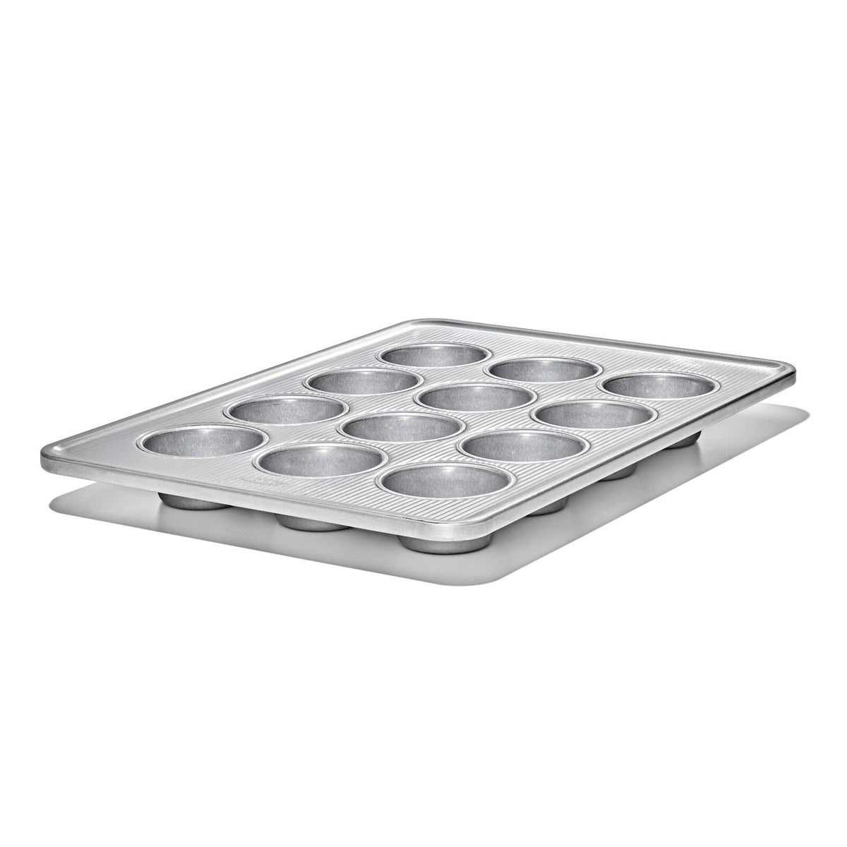non-stick-pro-clear-coated-12-cup-muffin-pan-q9 gg_11435600_12-cup-muffin-pan_pdp_03.jpeg