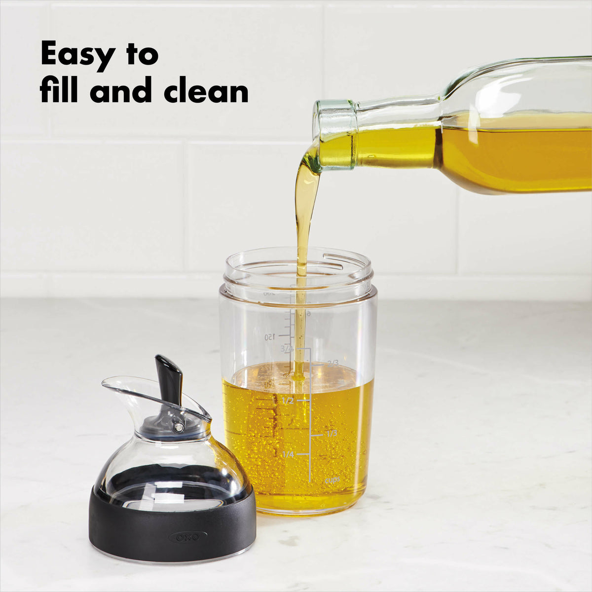 little-salad-dressing-shaker-p0 gg_1268980_8b_1_.jpg
