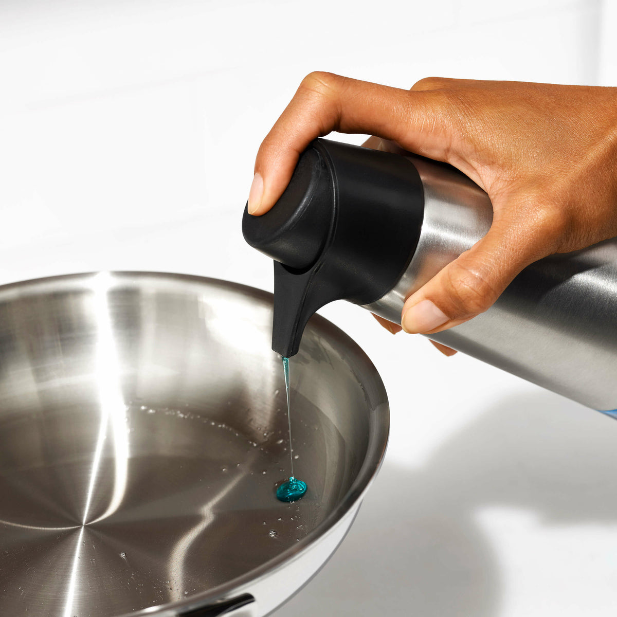 easy-press-soap-dispenser-g6 gg_13144000_4_rgb_1_.jpg