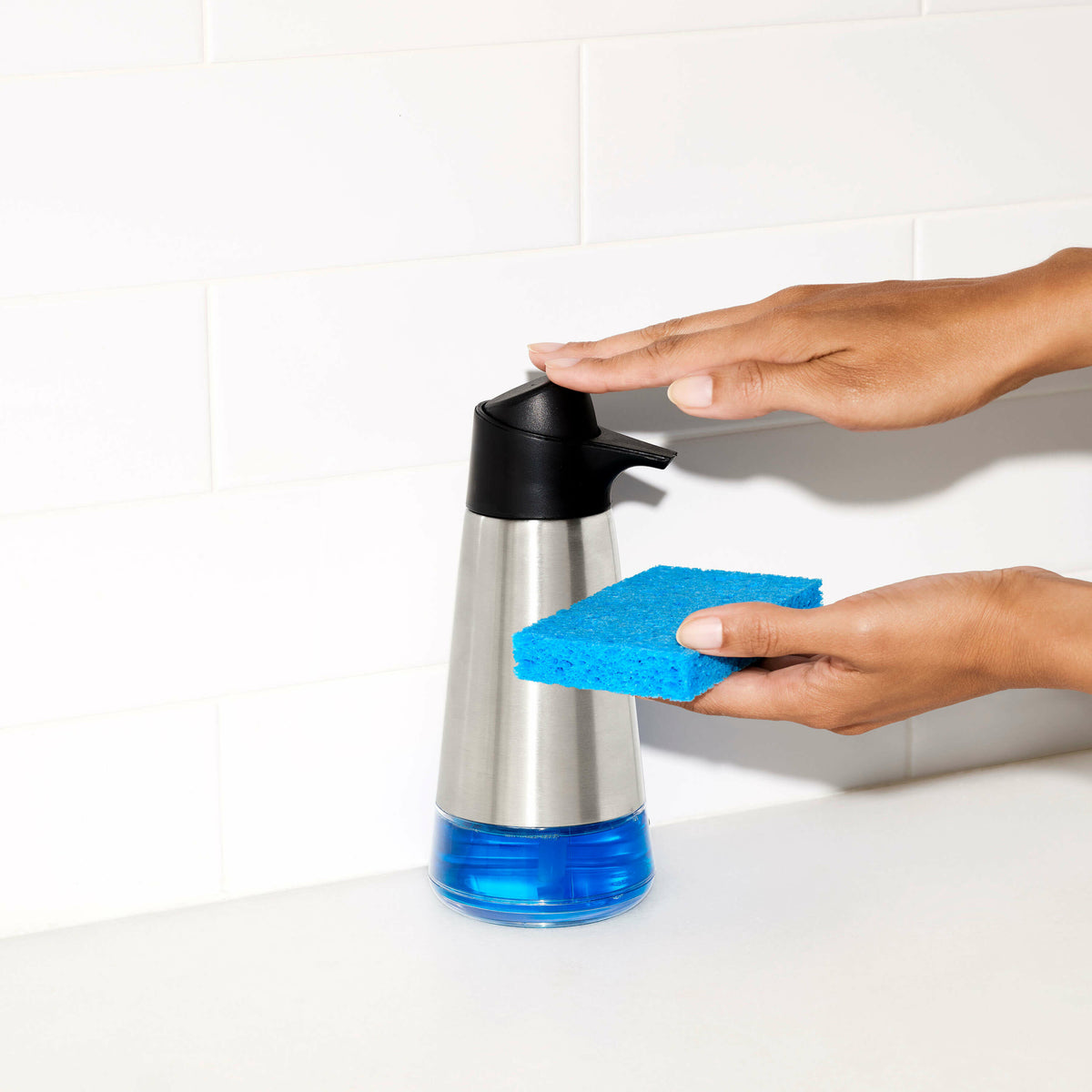 easy-press-soap-dispenser-g6 gg_13144000_4a_main_03_rgb_1_.jpg