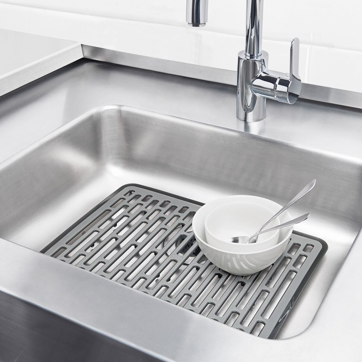 oxo-good-grips-large-sink-mat-q3 gg_13190530_9.jpg