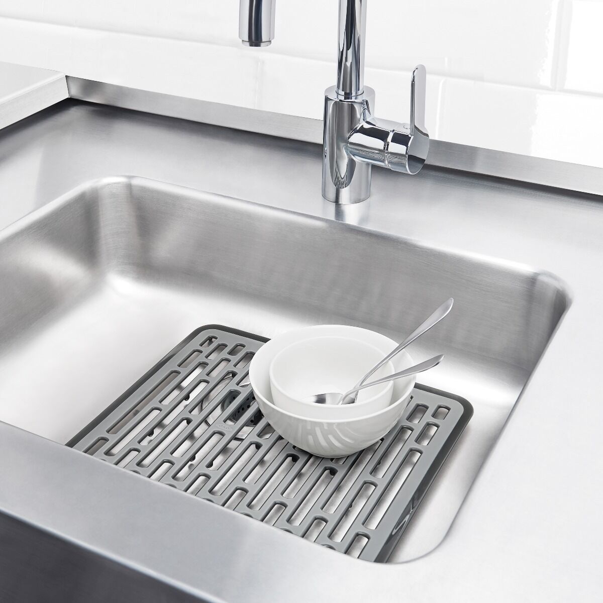 oxo-good-grips-small-sink-mat-w6 gg_13190610_9a.jpg