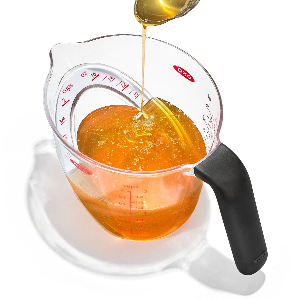3-piece-angled-measuring-cup-set-a1 gg_70881v6_1cupangledmeasuringcup_pdp_04.jpg