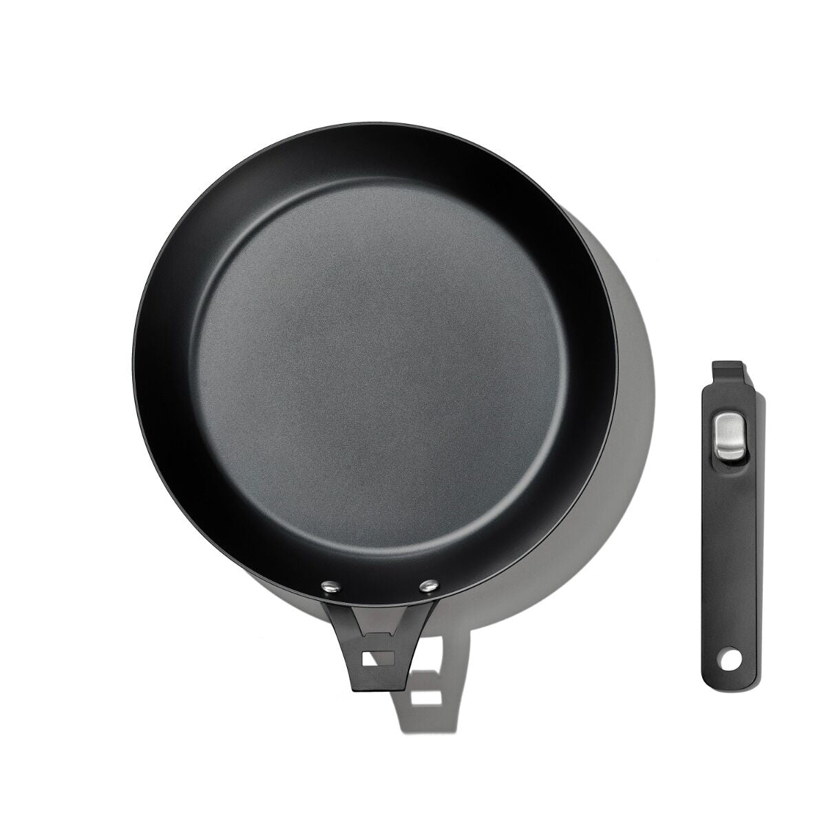 carbon-steel-with-removable-handle-10in-pan-u4 od__2059640001__10incarbonsteelpan_68_rgb.jpg
