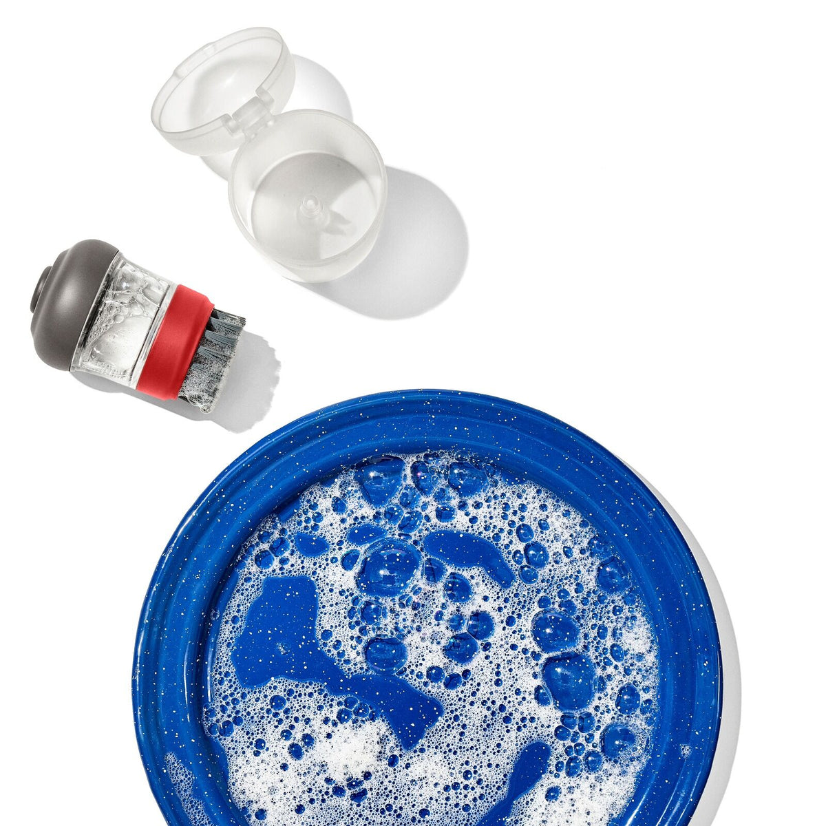 outdoor-soap-dispensing-dish-brush-with-storage-case-z1 odr_9209700_soapdispensingbrush_11.jpg