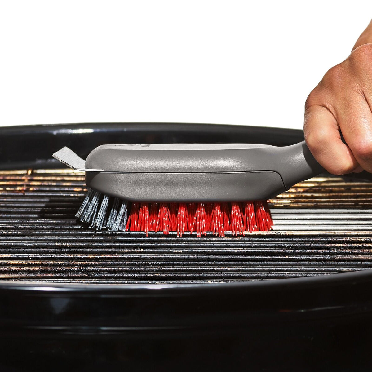 outdoor-nylon-grill-brush-set-of-2-replacement-heads-k1 odr_9210900_nylongrillbrushforcoldcleaningrpmheads_pdp_02.jpeg
