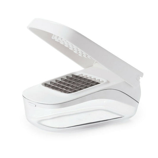 vegetable-chopper-with-easy-pour-opening-e7 onion.jpg