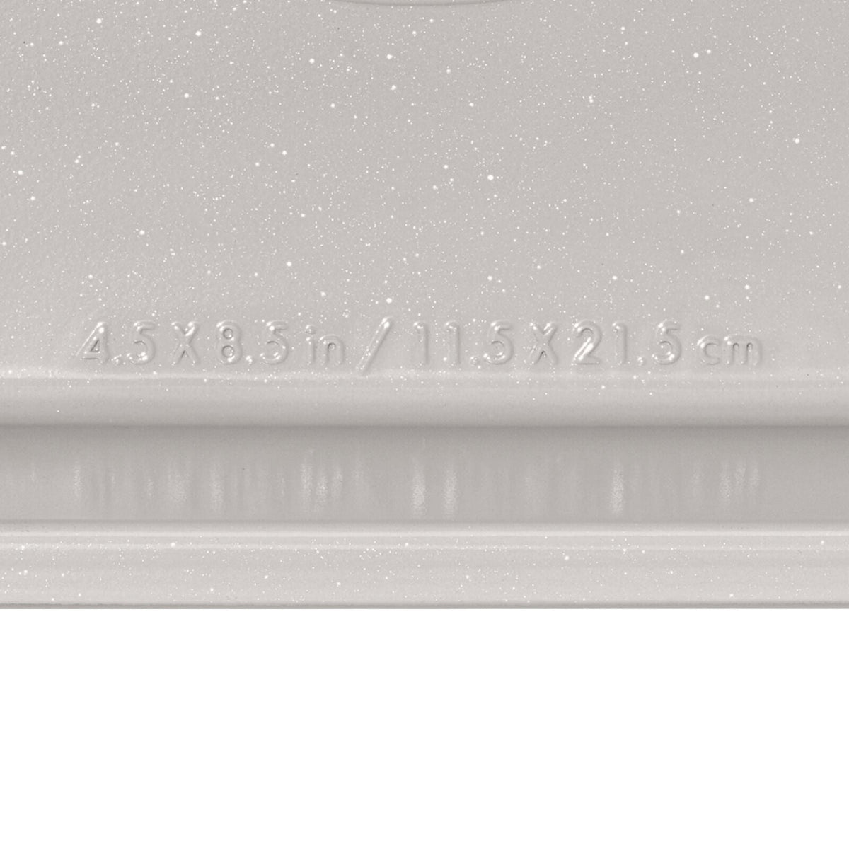 non-stick-pro-ceramic-coated-metal-bakeware-1lb-loaf-pan-storm-blue-e4 oxo_1lb-loaf-pan_pdp_05.jpg