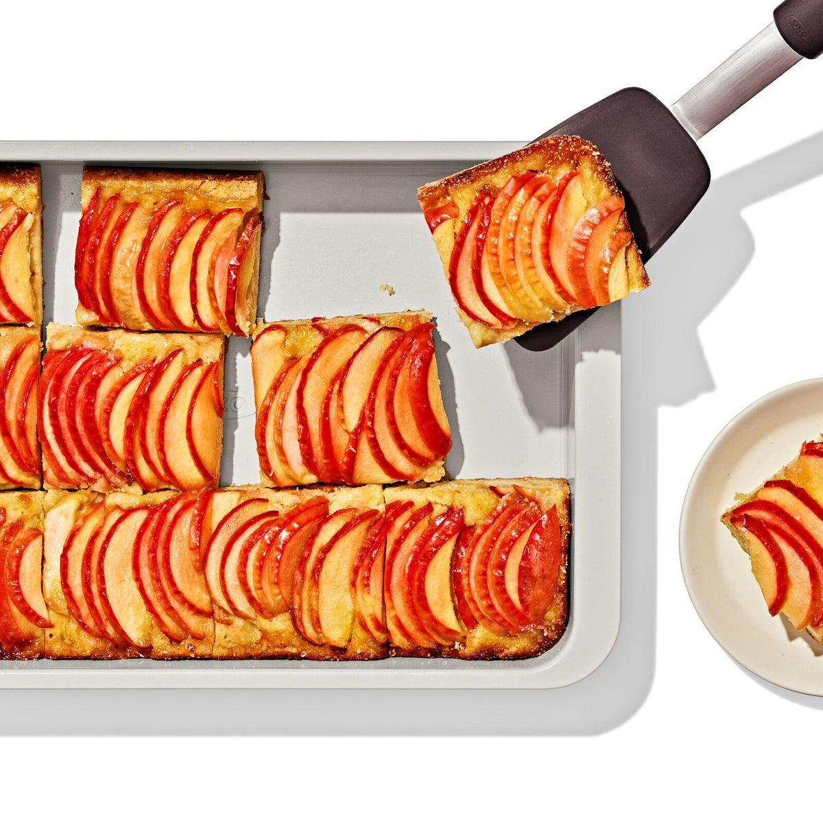 non-stick-pro-ceramic-coated-metal-bakeware-9-x-13-cake-pan-p5 oxo_9x13-cake-pan_pdp_03_1.jpg