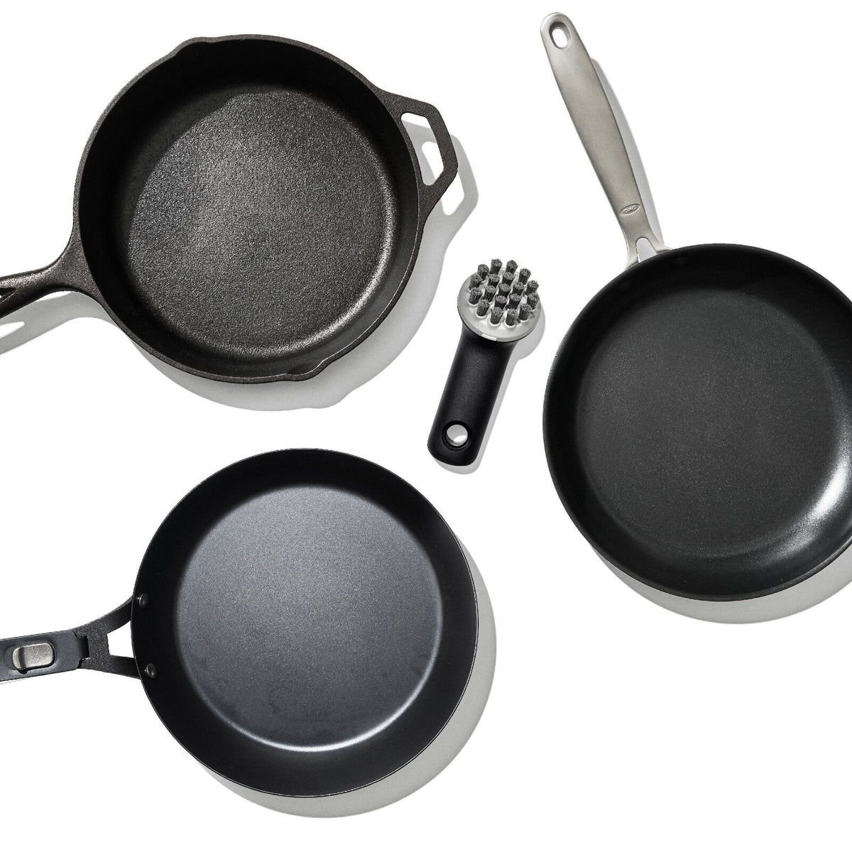 cast-iron-brush-e4 oxo_cast_iron_brush-12375200_020.jpg