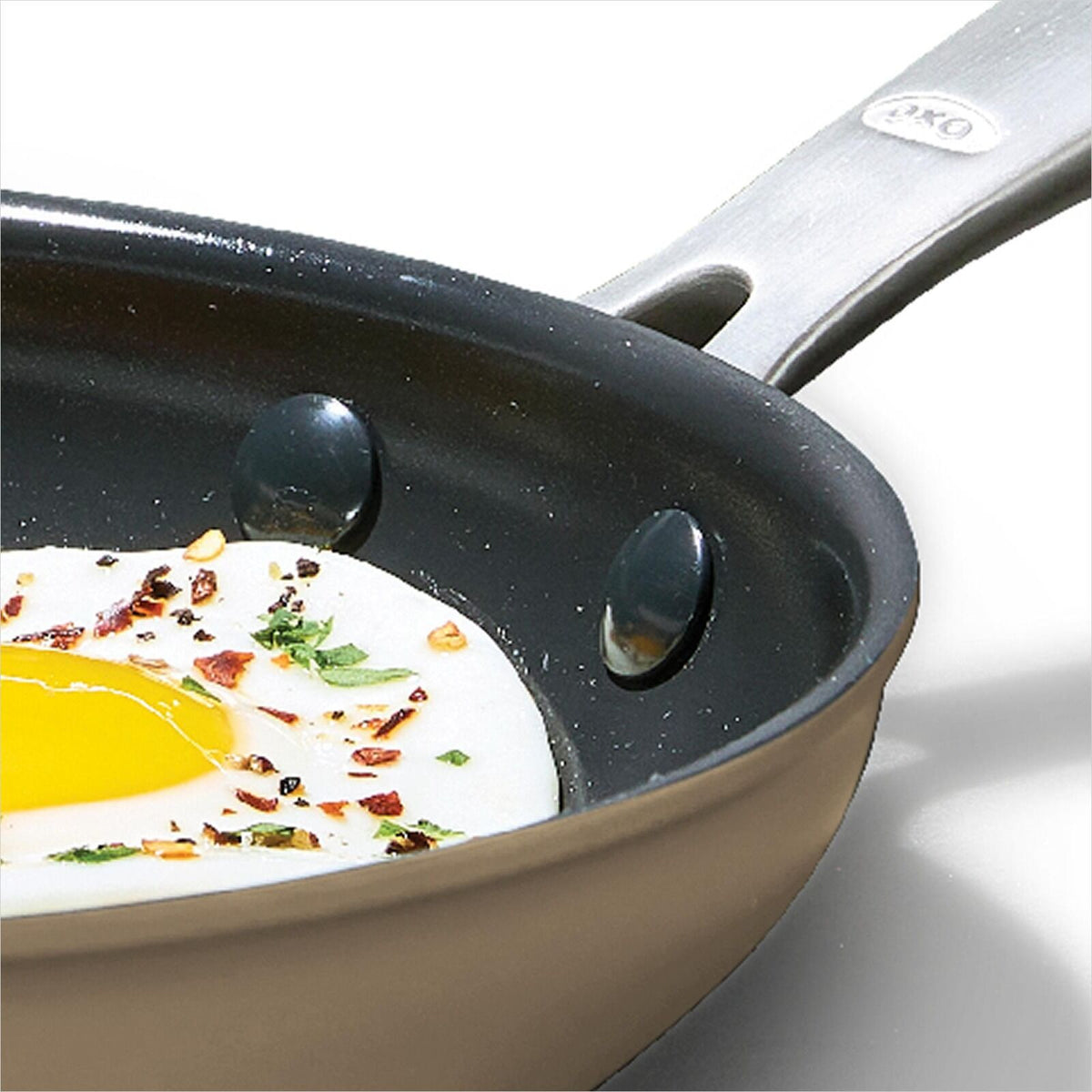 enhanced-non-stick-8-inch-frypan-q9 oxo_cc010457-001_enhanced-nonstick-8in-fry-pan-biscuit_pdp_02.jpg
